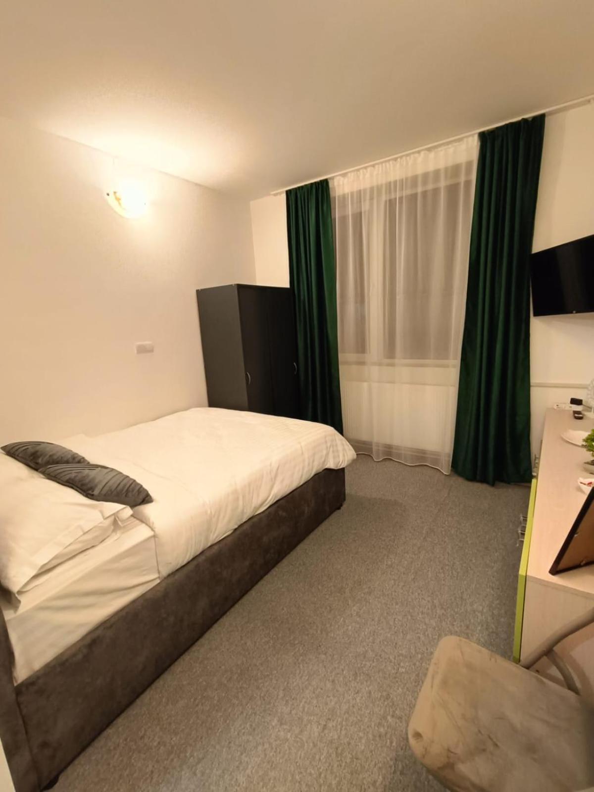 Chic Boutique Dumbrava Apartment Sibiu Bagian luar foto